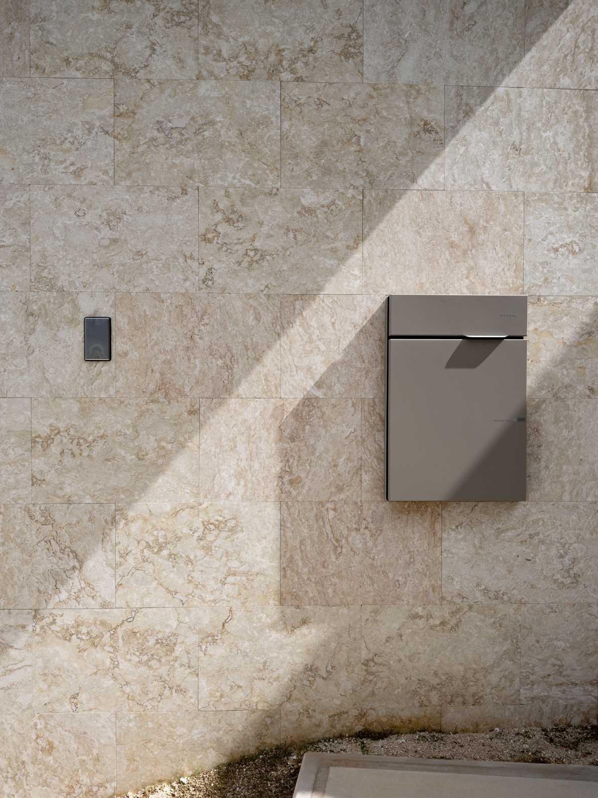 株式会社エー・アール・ジーの建築作品