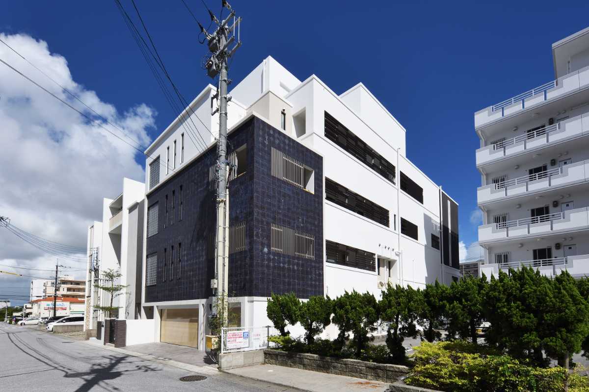 株式会社 根路銘設計の建築作品